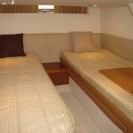 V42 Charter cabina popa2